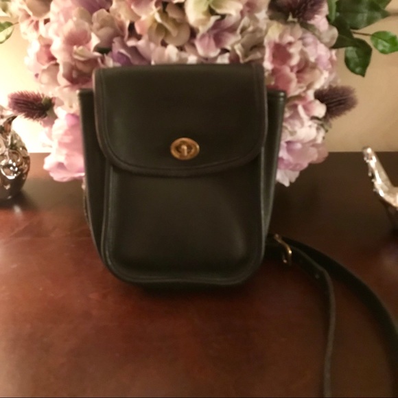 Coach Handbags - Vintage coach cross body bag.